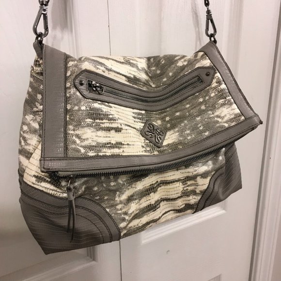 Simply Vera Wang Snakeskin Crossbody Purse - Picture 5 of 15